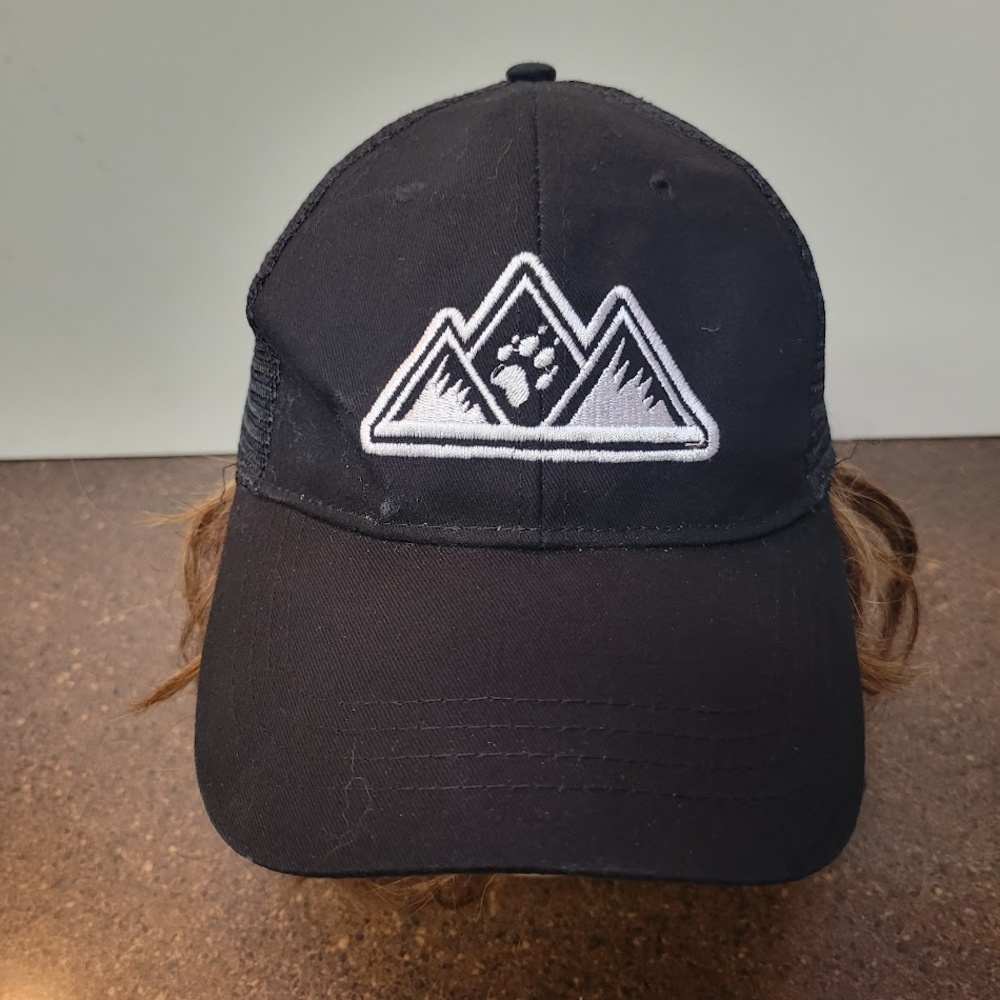Mountain Paw Print Hat Cap Snap Back Black Mesh Trucker Embroidered Patch Mens